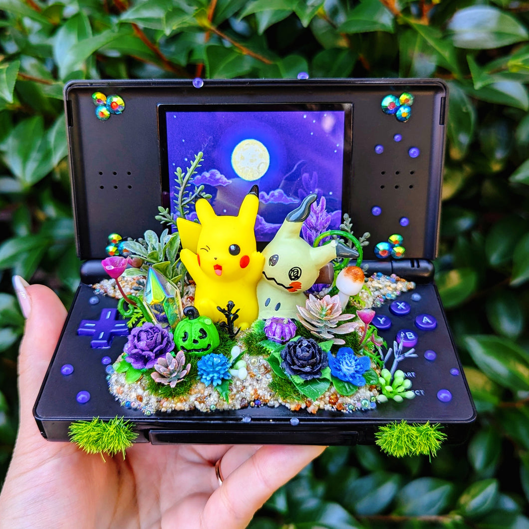 Pikachu & Mimikyu DS Lite